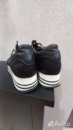 Кроссовки женские 41 размер