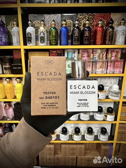 Escada miami blossom оригинальный тестер