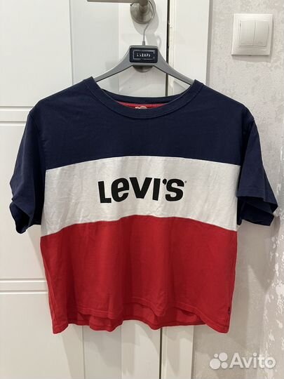 Футболка levis