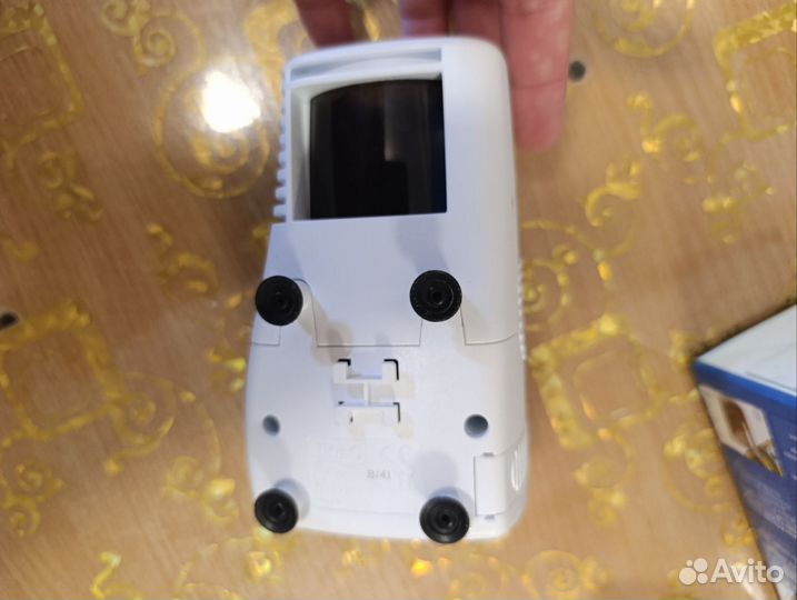 Автокормушка для рыб