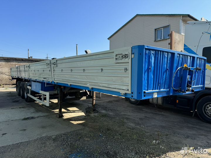 Полуприцеп бортовой МАЗ 975800-012, 2012