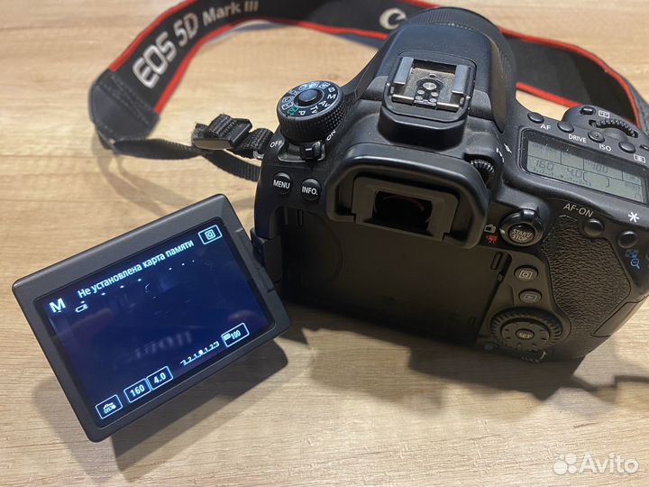 Фотоаппарат Canon 5D mark iii body