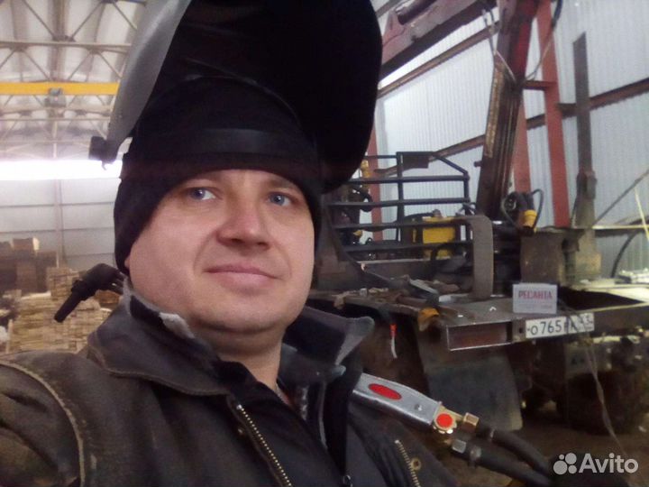 Газоэлектросварщик. Разнорабочим