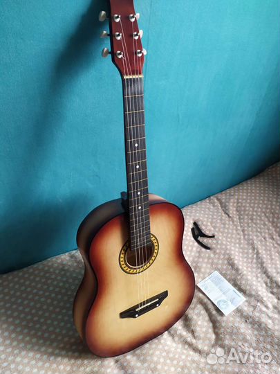 Акустическая гитара