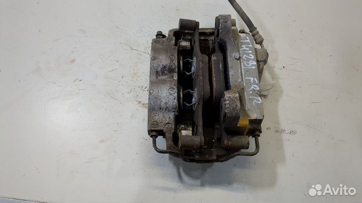 Суппорт правый передний BMW 3 G20, G21 2018