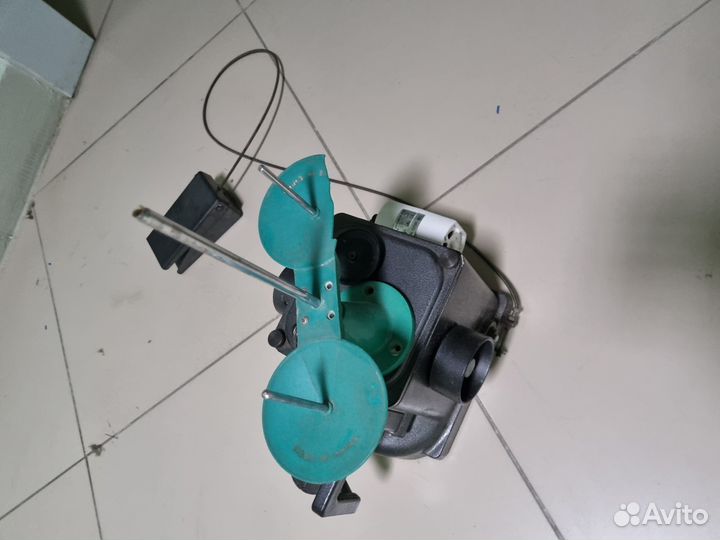 Продам оверлок