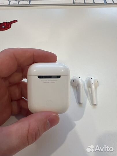 Наушники Apple Airpods 2