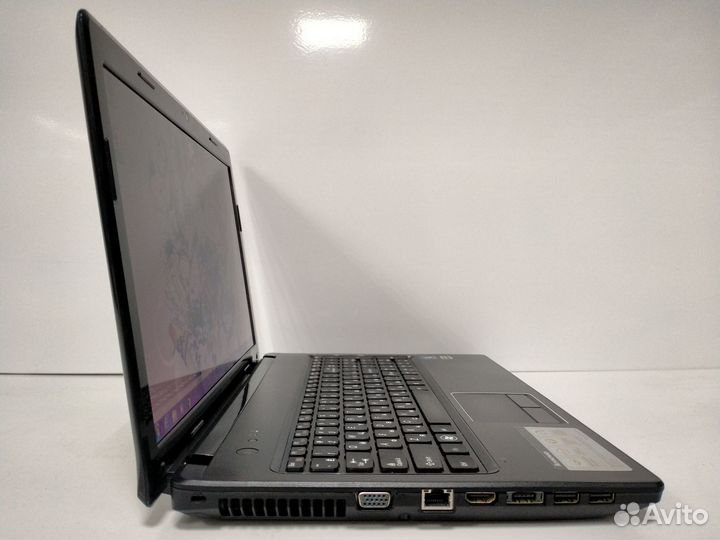 Отличный ноутбук Ноутбук Lenovo G570 i5-2450M