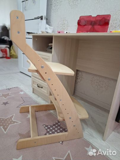 Детский растущий стул