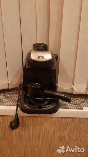 Кофемашина delonghi