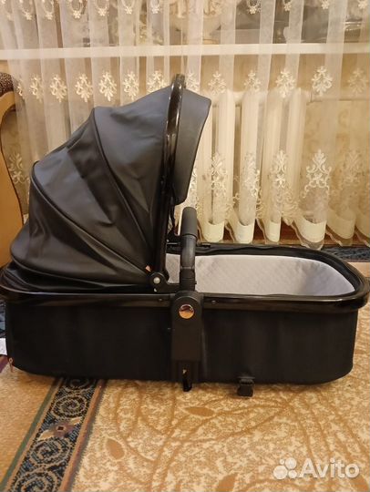 Коляска LuxMom (2 в 1)