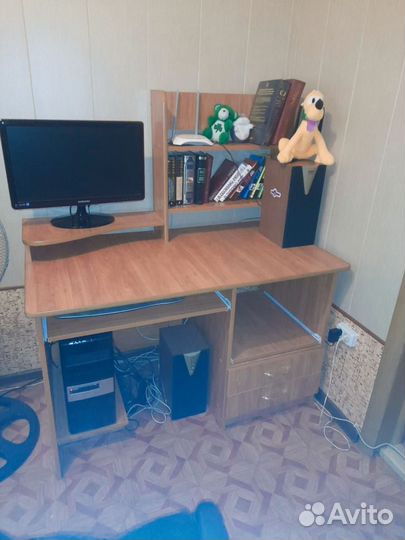 Компьютерный стол бу