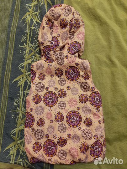 Продам жилет на девочку