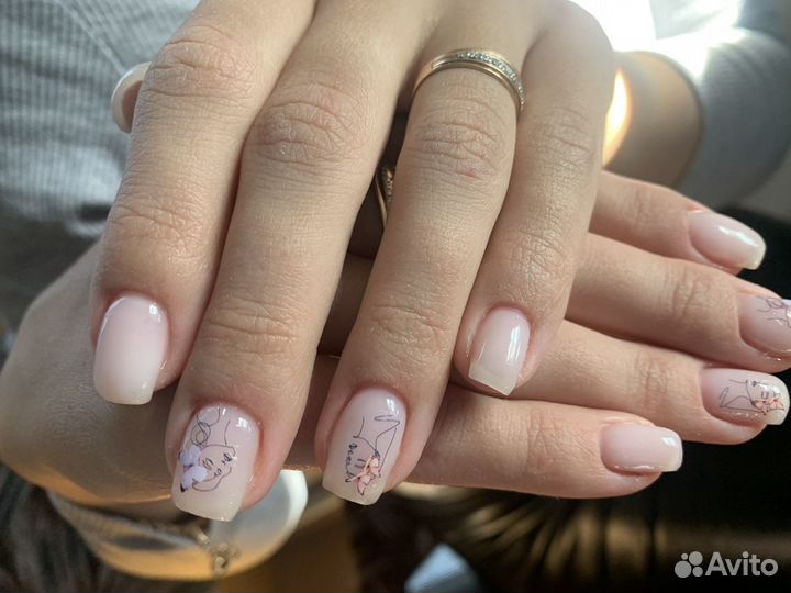 Наращивание ногтей