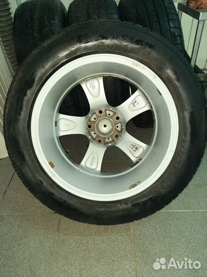 Колёса Audi, Touareg R18