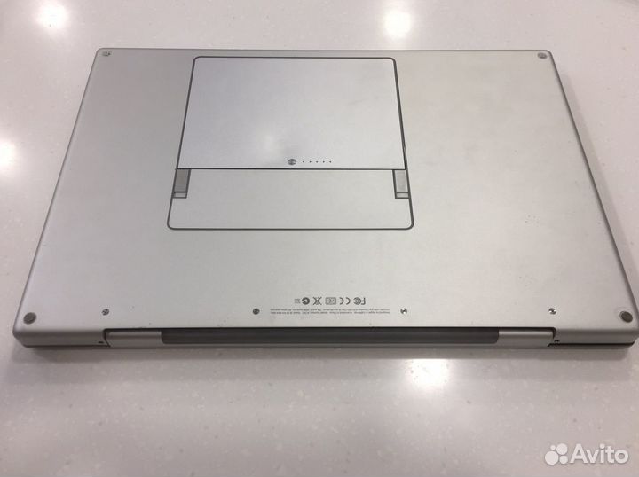 Apple MacBook Pro (17 дюймов конец 2009)
