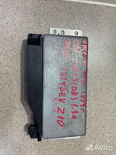 Блок управления abs Nissan Cube 1999 г