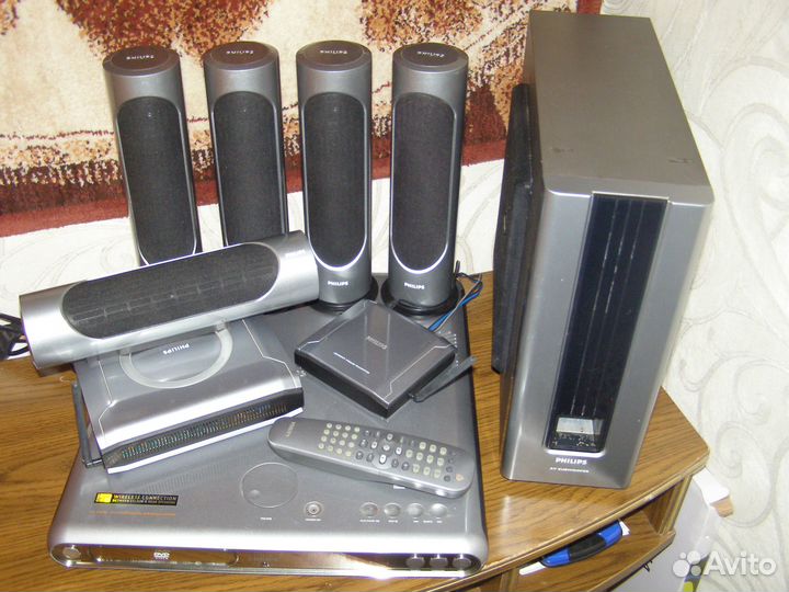 Домашний кинотеатр Philips LX3750W