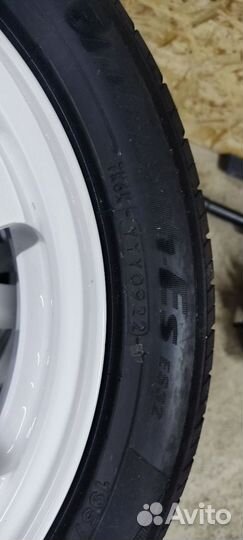 Yokohama Bluearth ES32 195/50 R15