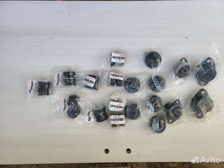 Подушки кузова (рамы) Toyota Prado 90, 95