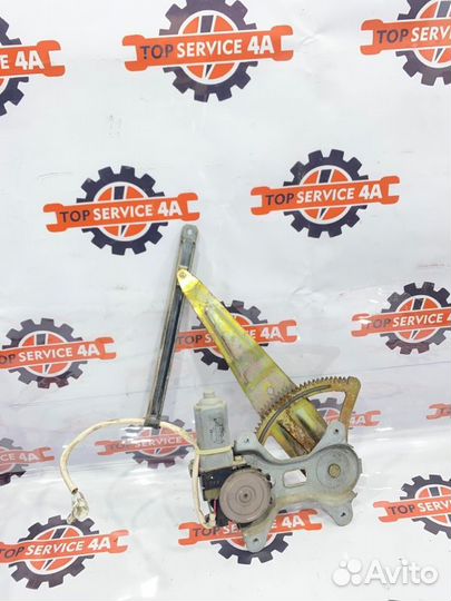 Стеклоподъемник задний левый Toyota Sequoia UCK35