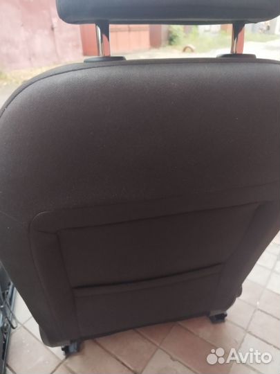 Передние сиденья skoda Kadiak
