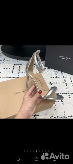 Босоножки Gianvito Rossi