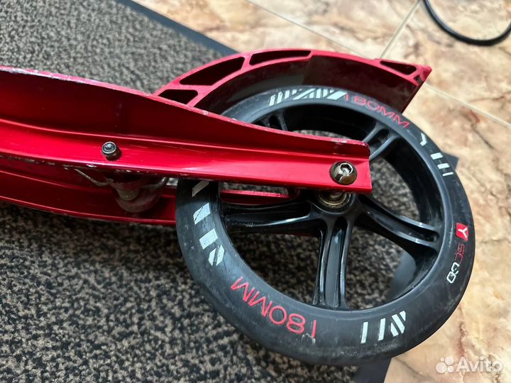 Городской самокат Y-Scoo