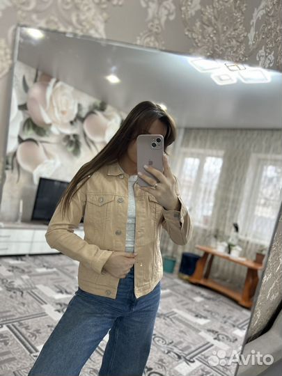 Джинсовая куртка женская