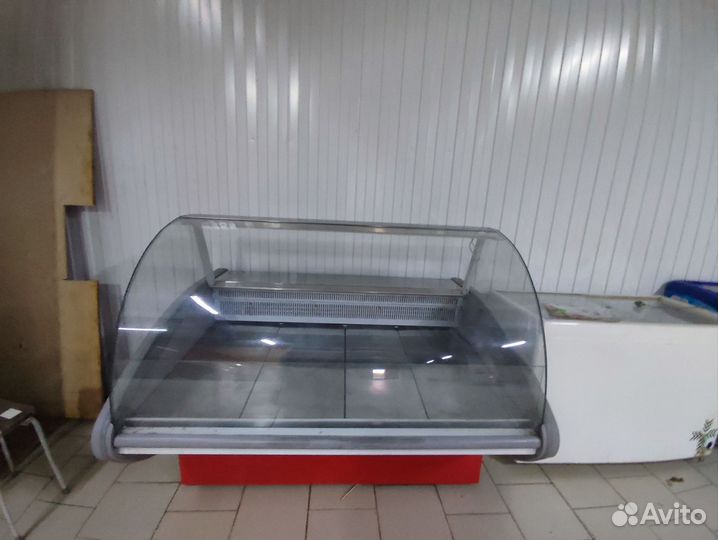 Холодильная витрина
