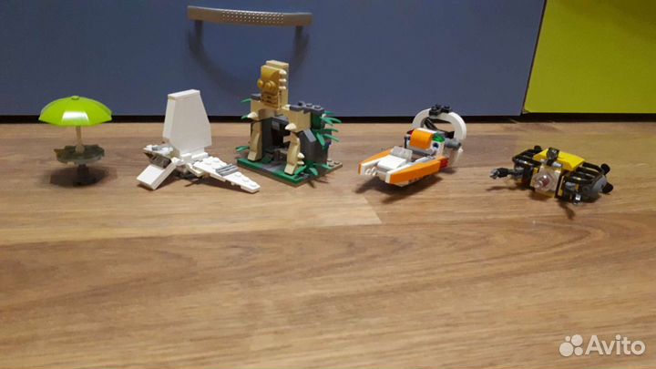 Машинки и иной транспорт Lego