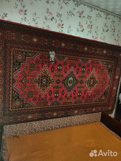 Ковер шерстяной