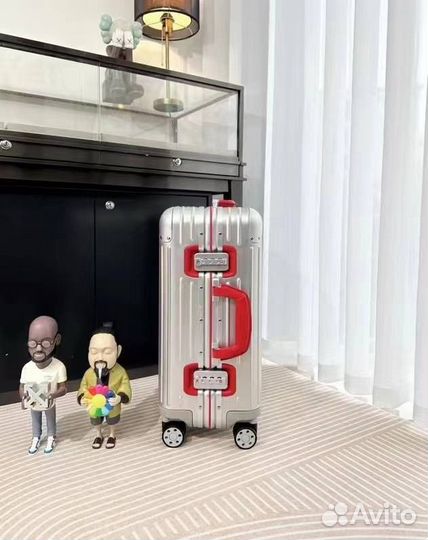 Чемодан RImowa