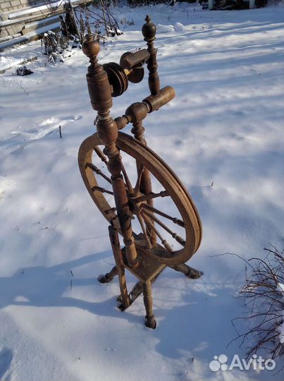 Прялка старинная