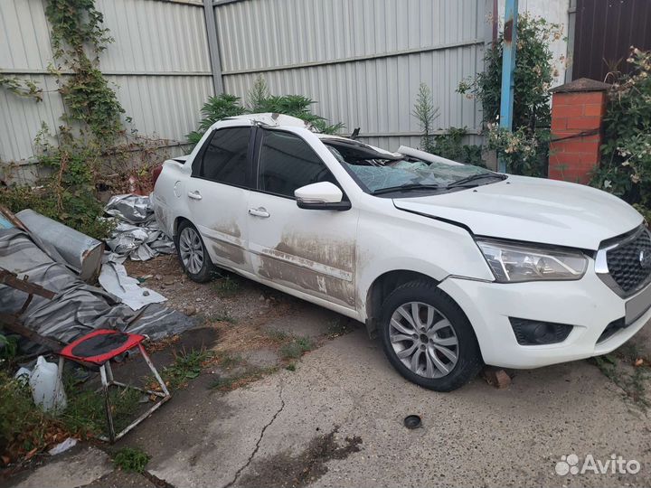 Datsun on-DO 1.6 МТ, 2020, битый, 160 000 км