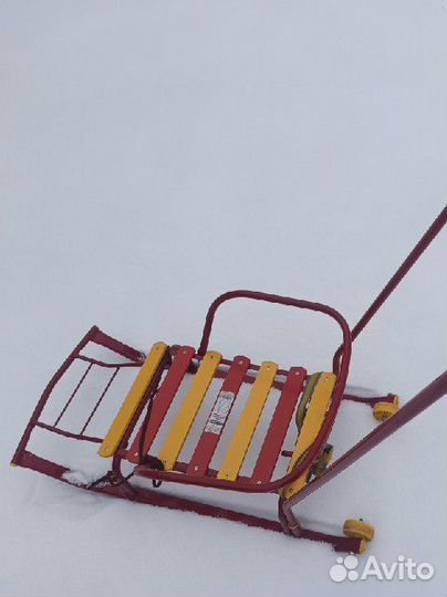 Детские санки с колесами