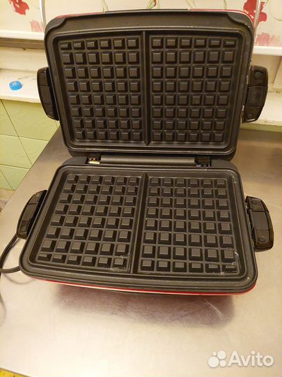 George Foreman Grilling Machine