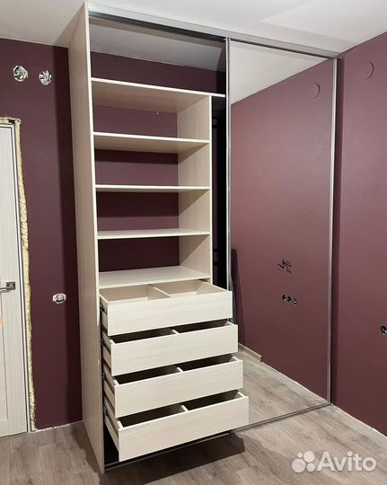 Шкаф стенка