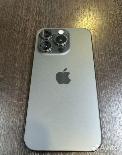 iPhone 15 Pro, 512 ГБ