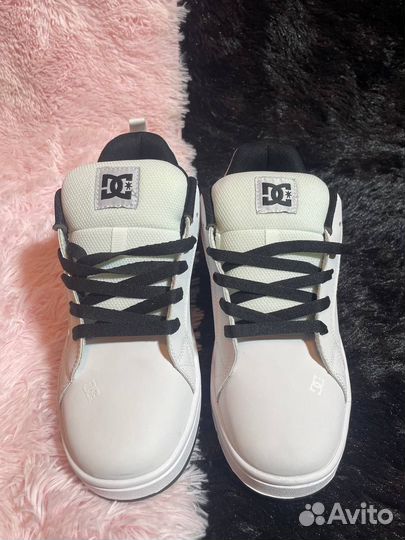 Dc shoes court graffik