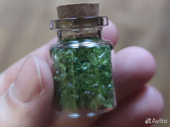 Камень хризолит