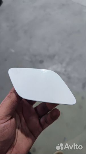 Крышка правой форсунки омывателя Volvo XC60