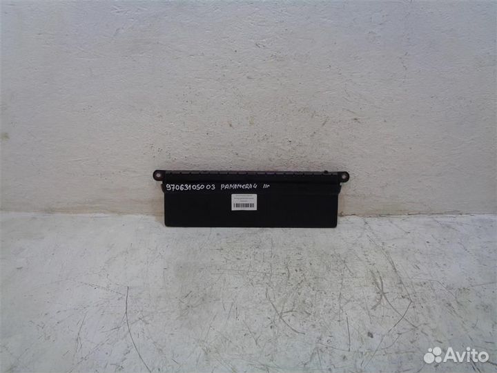 Фонарь задний (стоп сигнал) Porsche Panamera 4 20