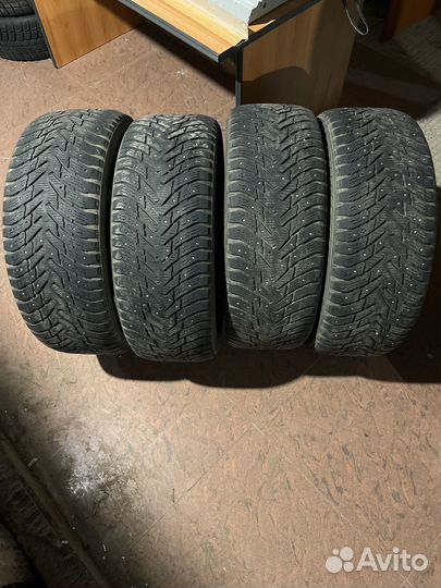 Nokian Tyres Hakkapeliitta 8 SUV 245/50 R20 102T