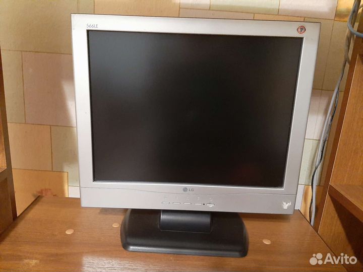 Монитор Philips
