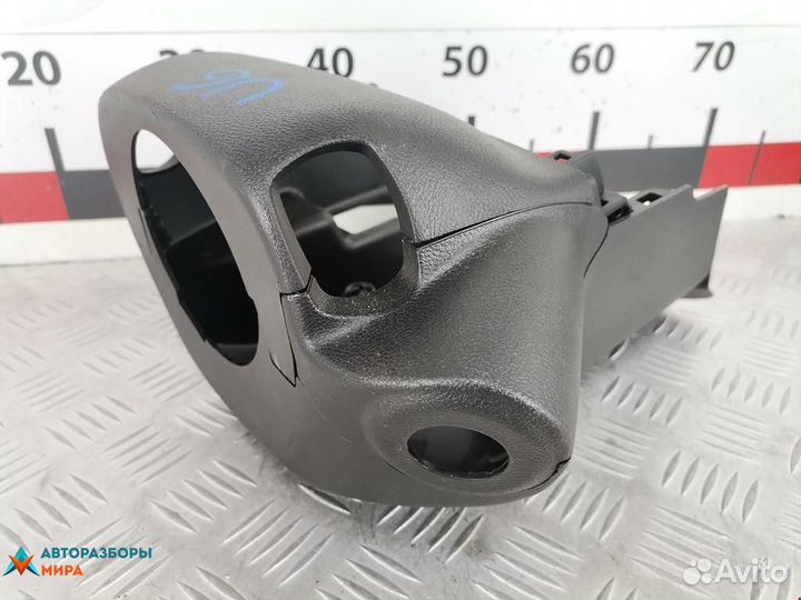 Кожух рулевой колонки Chevrolet Tracker 3 2018