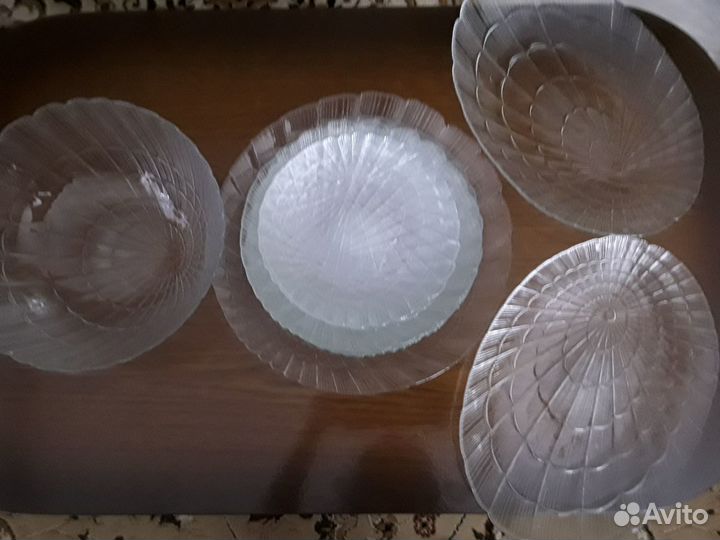 Посуда из стекла,прозрачная