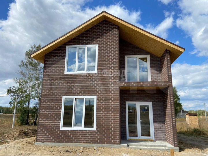 Дом 98,8 м² на участке 4,6 сот.