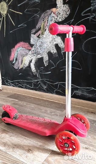 Самокат детский 3колесный со светящимися колесами