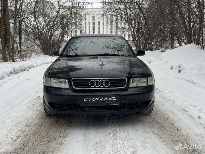 Audi A4 1.8 МТ, 1995, 247 700 км